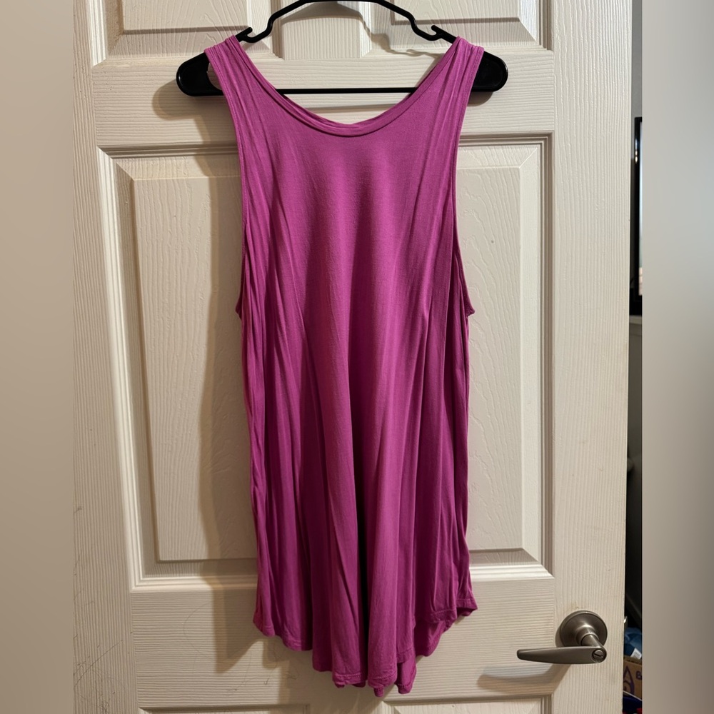 NWOT Old Navy Fuchsia Tank Top